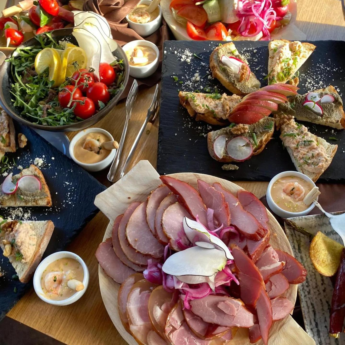 & Restaurant Victoria 3*